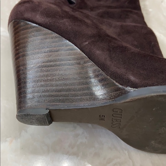 Guess brown suede wedge booties - Picture 3 of 8